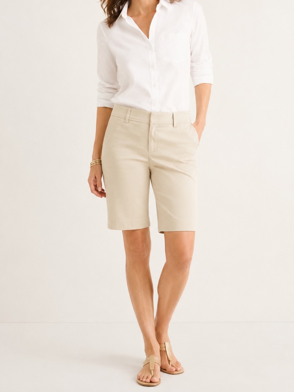 NWT Talbots Perfect Shorts 9.5” Khaki Beige Bermuda Shorts 4P Minimalist Resort